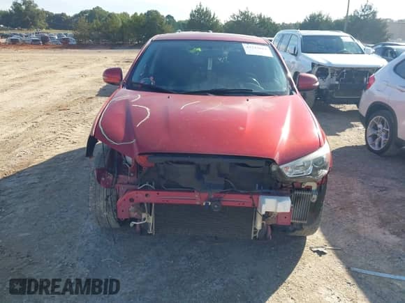 2019 Mitsubishi Outlander SE с VIN JA4AP4AU1KU010762, выставлен на аукционе IAAI как лот 43342014 с пробегом 115 410 миль миль и . История ставок и продаж доступна на DreamBid. Изображение 13.