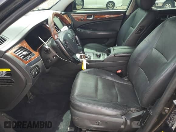 2015 Hyundai Equus Signature с VIN KMHGH4JH7FU098802, выставлен на аукционе Copart как лот 58010805 с пробегом 78 968 миль миль и Списание • Salvage title. История ставок и продаж доступна на DreamBid. Изображение 7.
