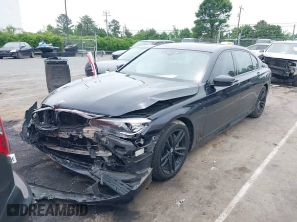 2019 BMW 7 Series 740i xDrive with VIN WBA7E4C54KGV28663, listed as a IAAI auction lot 42282060 with 73,109 mi miles and . Bid and sale history available at DreamBid. Image 6.
