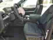 2025 Chevrolet Suburban RST с VIN 1GNS6ERD9SR311247, выставлен на аукционе Copart как лот 62546485 с пробегом 955 миль миль и Списание • Salvage title. История ставок и продаж доступна на DreamBid. Изображение 7.