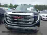2024 GMC Sierra 1500 SLE with VIN 1GTUUBEDXRZ395326, listed as a IAAI auction lot 42210609 with 185 mi miles and . Bid and sale history available at DreamBid. Image 12.