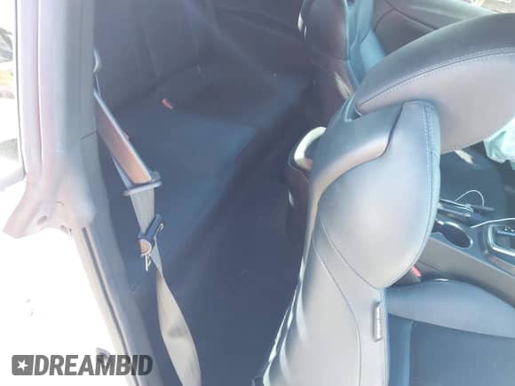 2015 Hyundai Genesis Coupe Ultimate с VIN KMHHU6KJ1FU126638, выставлен на аукционе IAAI как лот 41378169 с пробегом 100 576 миль миль и . История ставок и продаж доступна на DreamBid. Изображение 8.