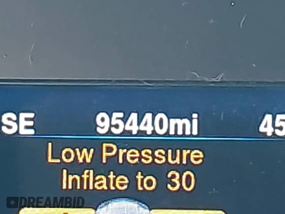 2014 Chrysler 300 C with VIN 2C3CCAEGXEH380004, listed as a IAAI auction lot 41363108 with 95,440 mi miles and . Bid and sale history available at DreamBid. Image 16.