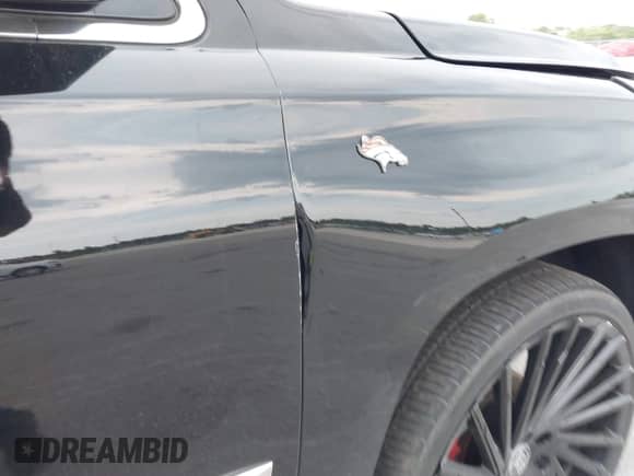 2015 Cadillac Escalade ESV Luxury with VIN 1GYS3SKJ4FR739291, listed as a IAAI auction lot 42334011 with 163,715 mi miles and . Bid and sale history available at DreamBid. Image 17.