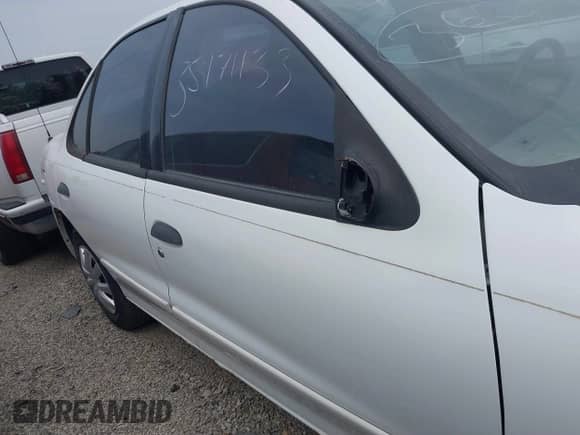 2003 Chevrolet Cavalier с VIN 1G1JC52F437328925, выставлен на аукционе IAAI как лот 39374063 с пробегом 201 645 миль миль и . История ставок и продаж доступна на DreamBid. Изображение 6.