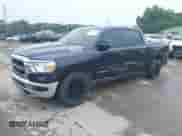 2020 Ram 1500 Lone Star z VIN 1C6SRFFT2LN348660, wystawiony jako IAAI lot #42800656 z przebiegiem 87 634 mil mil oraz . Historia ofert i sprzedaży dostępna na DreamBid. Obrazek 17.