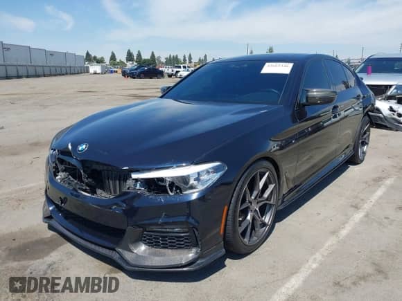 2019 BMW 5 Series 540i with VIN WBAJE5C5XKWW14562, listed as a IAAI auction lot 42662346 with 89,931 mi miles and . Bid and sale history available at DreamBid. Image 19.