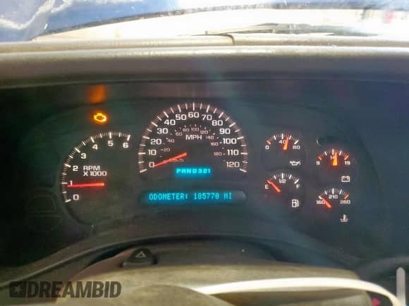 2004 Chevrolet Silverado 1500 Work Truck with VIN 1GCEC19X24Z216534, listed as a Copart auction lot 67316415 with 185,770 mi miles and Salvage title. Bid and sale history available at DreamBid. Image 9.