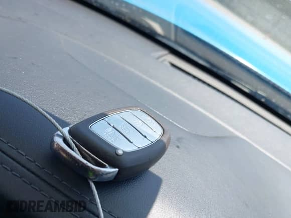 2017 Hyundai Tucson SE with VIN KM8J33A44HU449616, listed as a IAAI auction lot 42569459 with 122,860 mi miles and . Bid and sale history available at DreamBid. Image 11.