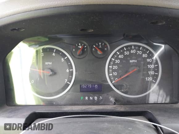 2010 Dodge 1500 ST z VIN 1D7RB1CP9AS196063, wystawiony jako IAAI lot #42359747 z przebiegiem 192 791 mil mil oraz . Historia ofert i sprzedaży dostępna na DreamBid. Obrazek 7.