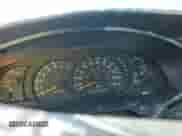 2003 Toyota Tundra Limited z VIN 5TBRT38133S373184, wystawiony jako Copart lot #71269315 z przebiegiem Nie podano mil oraz Nie do naprawy • Non repairable. Historia ofert i sprzedaży dostępna na DreamBid. Obrazek 9.