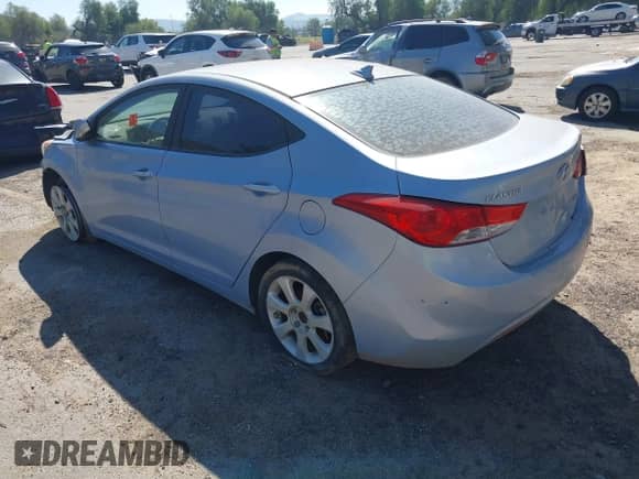 2013 Hyundai Elantra GLS z VIN KMHDH4AE3DU671619, wystawiony jako IAAI lot #41623356 z przebiegiem Nie podano mil oraz . Historia ofert i sprzedaży dostępna na DreamBid. Obrazek 3.