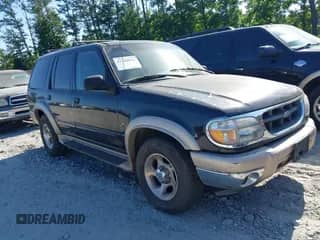 2000 Ford Explorer with VIN 1FMZU64P1YUB62533, listed as a IAAI auction lot 42349842 with 313,734 mi miles and . Bid and sale history available at DreamBid. Image 1.