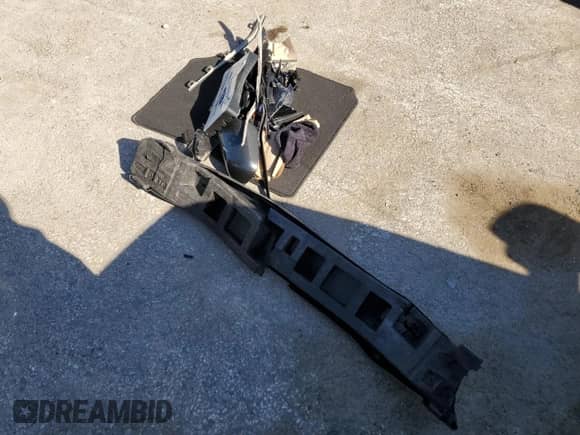 2024 Chevrolet Malibu LT с VIN 1G1ZD5ST4RF138708, выставлен на аукционе Copart как лот 69277155 с пробегом 18 879 миль миль и Списание • Salvage title. История ставок и продаж доступна на DreamBid. Изображение 12.