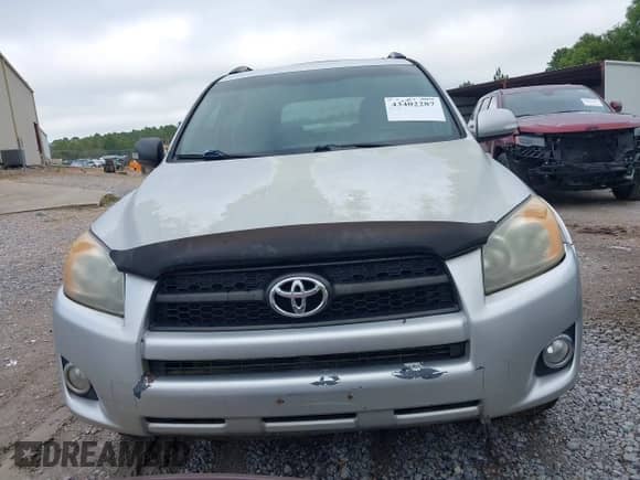 2010 Toyota RAV4 Sport с VIN JTMWF4DV2A5023760, выставлен на аукционе IAAI как лот 43402287 с пробегом 259 088 миль миль и . История ставок и продаж доступна на DreamBid. Изображение 12.