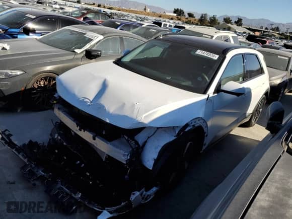 2025 Hyundai Ioniq 5 with VIN 7YAKR4DAXSY008032, listed as a Copart auction lot 71478935 with 995 mi miles and Salvage title. Bid and sale history available at DreamBid. Image 1.