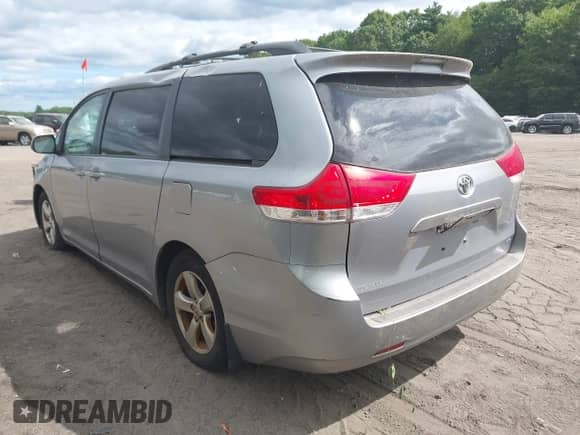 2012 Toyota Sienna LE AAS with VIN 5TDKK3DC1CS205594, listed as a IAAI auction lot 42749193 with 129,363 mi miles and . Bid and sale history available at DreamBid. Image 3.