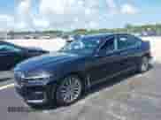 2022 BMW 7 Series 740i z VIN WBA7T2C02NCH73426, wystawiony jako IAAI lot #42641007 z przebiegiem 49 300 mil mil oraz . Historia ofert i sprzedaży dostępna na DreamBid. Obrazek 2.