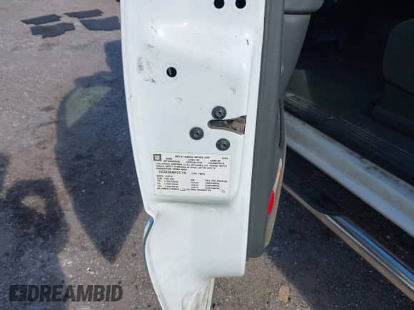 2004 Chevrolet Silverado 2500 LT с VIN 1GCGK23U94F217116, выставлен на аукционе IAAI как лот 42258809 с пробегом 158 678 миль миль и . История ставок и продаж доступна на DreamBid. Изображение 9.