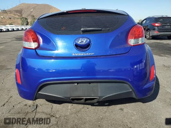 2012 Hyundai Veloster w/Black Int z VIN KMHTC6AD5CU051155, wystawiony jako Copart lot #71661015 z przebiegiem Nie podano mil oraz Szkoda całkowita • Salvage title. Historia ofert i sprzedaży dostępna na DreamBid. Obrazek 6.