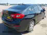 2018 Chevrolet Cruze LS с VIN 1G1BC5SM6J7178008, выставлен на аукционе IAAI как лот 43088796 с пробегом 104 712 миль миль и . История ставок и продаж доступна на DreamBid. Изображение 4.