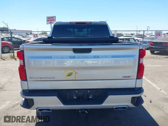 2022 Chevrolet Silverado 1500 RST with VIN 3GCUDEET4NG595797, listed as a IAAI auction lot 42921820 with 66,506 mi miles and . Bid and sale history available at DreamBid. Image 17.