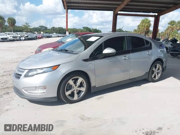 2015 Chevrolet Volt с VIN 1G1RB6E47FU106018, выставлен на аукционе IAAI как лот 43417977 с пробегом 157 898 миль миль и . История ставок и продаж доступна на DreamBid. Изображение 2.