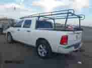 2014 Ram 1500 Express z VIN 1C6RR7KT1ES322582, wystawiony jako IAAI lot #43075096 z przebiegiem 340 348 mil mil oraz . Historia ofert i sprzedaży dostępna na DreamBid. Obrazek 3.