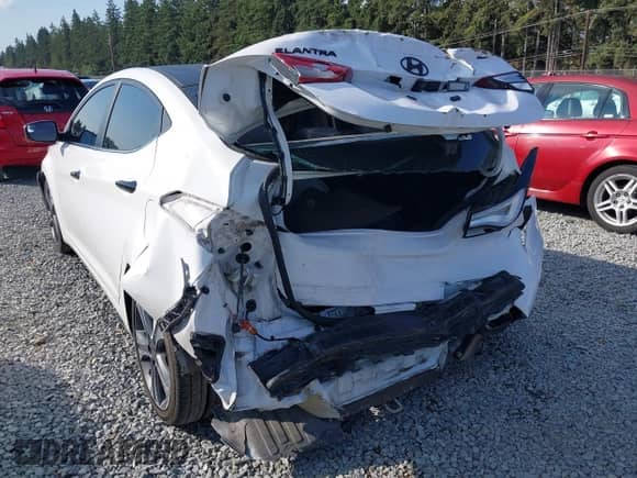 2015 Hyundai Elantra Sport с VIN KMHDH4AH3FU321291, выставлен на аукционе IAAI как лот 43076558 с пробегом 54 529 миль миль и . История ставок и продаж доступна на DreamBid. Изображение 6.