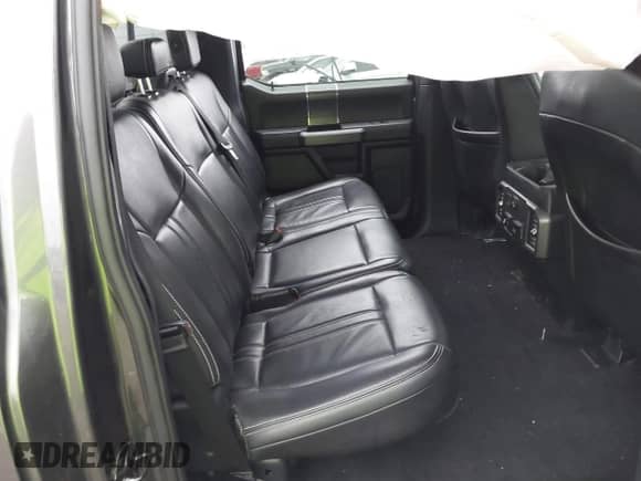 2018 Ford F-150 XL с VIN 1FTEW1E51JFA91714, выставлен на аукционе IAAI как лот 43033067 с пробегом 101 356 миль миль и . История ставок и продаж доступна на DreamBid. Изображение 8.