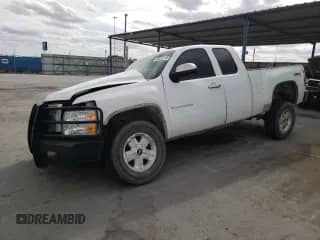 2012 Chevrolet Silverado 1500 LT z VIN 1GCRKSE71CZ286881, wystawiony jako Copart lot #68265835 z przebiegiem 176 289 mil mil oraz Szkoda całkowita • Salvage title. Historia ofert i sprzedaży dostępna na DreamBid. Obrazek 1.