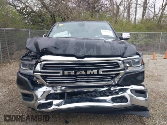 2020 Ram 1500 Laramie с VIN 1C6SRFDT7LN307346, выставлен на аукционе IAAI как лот 42010282 с пробегом 95 776 миль миль и . История ставок и продаж доступна на DreamBid. Изображение 11.