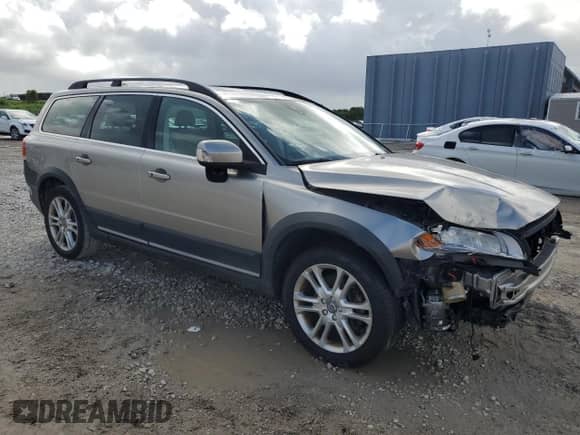 2016 Volvo XC70 T5 Premier z VIN YV4612NK9G1237388, wystawiony jako Copart lot #82256865 z przebiegiem 100 936 mil mil oraz Szkoda całkowita • Salvage title. Historia ofert i sprzedaży dostępna na DreamBid. Obrazek 4.