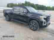 2021 GMC Sierra 1500 AT4 z VIN 3GTP9EEL5MG187421, wystawiony jako IAAI lot #42707618 z przebiegiem 60 936 mil mil oraz . Historia ofert i sprzedaży dostępna na DreamBid. Obrazek 1.