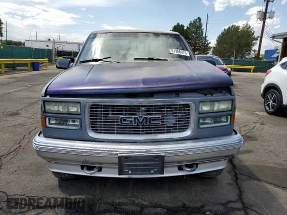 1995 GMC Sierra 1500 with VIN 1GTEK19K0SE504211, listed as a Copart auction lot 61268975 with 207,611 mi miles and Clean title. Bid and sale history available at DreamBid. Image 5.