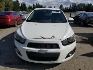 2016 Chevrolet Sonic LTZ с VIN 1G1JE6SB2G4161484, выставлен на аукционе Copart как лот 85056125 с пробегом 182 175 миль миль и Чистый • Clean title. История ставок и продаж доступна на DreamBid. Изображение 5.