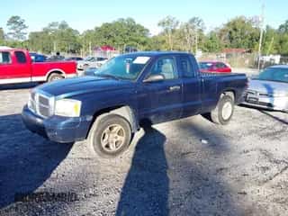 2006 Dodge Dakota SLT с VIN 1D7HE42K06S717981, выставлен на аукционе IAAI как лот 43460726 с пробегом 203 910 миль миль и . История ставок и продаж доступна на DreamBid. Изображение 2.