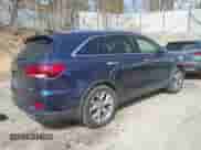 2019 Kia Sorento EX z VIN 5XYPHDA58KG595489, wystawiony jako IAAI lot #41886735 z przebiegiem 73 115 mil mil oraz . Historia ofert i sprzedaży dostępna na DreamBid. Obrazek 4.