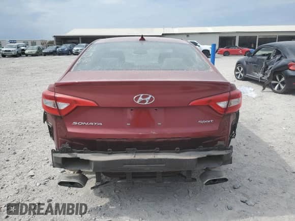 2015 Hyundai Sonata Sport z VIN 5NPE34AF0FH101199, wystawiony jako Copart lot #81030125 z przebiegiem 106 072 mil mil oraz Szkoda całkowita • Salvage title. Historia ofert i sprzedaży dostępna na DreamBid. Obrazek 6.