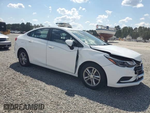 2017 Chevrolet Cruze LT with VIN 1G1BE5SM0H7201268, listed as a Copart auction lot 81480325 with 149,851 mi miles and Salvage title. Bid and sale history available at DreamBid. Image 4.