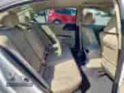 2015 Honda Accord Touring z VIN 1HGCR6F70FA012499, wystawiony jako Copart lot #84239215 z przebiegiem 217 323 mil mil oraz Szkoda całkowita • Salvage title. Historia ofert i sprzedaży dostępna na DreamBid. Obrazek 10.