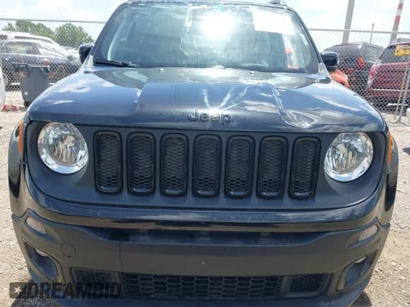 2018 Jeep Renegade Latitude z VIN ZACCJBBB2JPH59443, wystawiony jako IAAI lot #42555557 z przebiegiem 66 689 mil mil oraz . Historia ofert i sprzedaży dostępna na DreamBid. Obrazek 12.