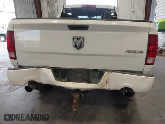 2009 Dodge 1500 SLT с VIN 1D3HV18TX9S813413, выставлен на аукционе IAAI как лот 42470477 с пробегом 165 956 миль миль и . История ставок и продаж доступна на DreamBid. Изображение 17.