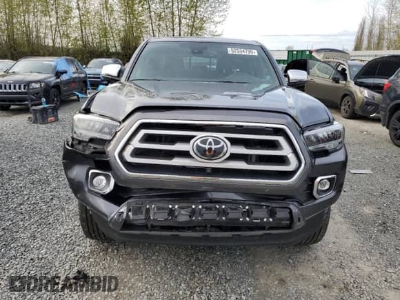2022 Toyota Tacoma Limited with VIN 3TMGZ5AN4NM528267, listed as a Copart auction lot 52534795 with 40,559 mi miles and Salvage title. Bid and sale history available at DreamBid. Image 5.