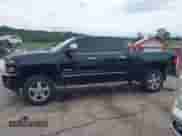 2015 Chevrolet Silverado 2500HD LTZ с VIN 1GC1KWE8XFF642344, выставлен на аукционе IAAI как лот 43053101 с пробегом 169 693 миль миль и . История ставок и продаж доступна на DreamBid. Изображение 14.