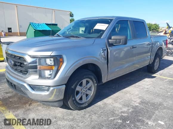 2023 Ford F-150 XL с VIN 1FTEW1C83PFA33867, выставлен на аукционе IAAI как лот 42958957 с пробегом 72 350 миль миль и . История ставок и продаж доступна на DreamBid. Изображение 2.