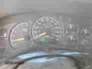 2000 GMC Sierra 1500 SLE с VIN 2GTEK19T9Y1110192, выставлен на аукционе Copart как лот 68047075 с пробегом 250 225 миль миль и Списание • Salvage title. История ставок и продаж доступна на DreamBid. Изображение 9.