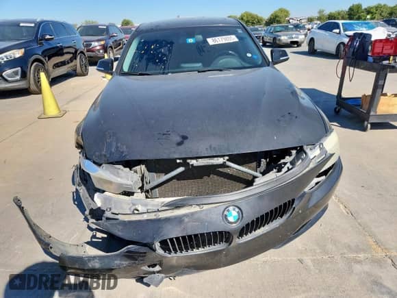 2015 BMW 3 Series 328i with VIN WBA3A5C52FP605116, listed as a Copart auction lot 86179805 with 188,176 mi miles and Clean title. Bid and sale history available at DreamBid. Image 5.