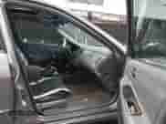 2000 Honda Accord EX z VIN 1HGCG1651YA060426, wystawiony jako IAAI lot #43239723 z przebiegiem 189 075 mil mil oraz . Historia ofert i sprzedaży dostępna na DreamBid. Obrazek 5.