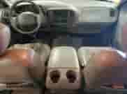 2002 Ford F-150 XLT z VIN 1FTRW08L02KD45511, wystawiony jako Copart lot #71658065 z przebiegiem 211 965 mil mil oraz Czysty tytuł • Clean title. Historia ofert i sprzedaży dostępna na DreamBid. Obrazek 8.